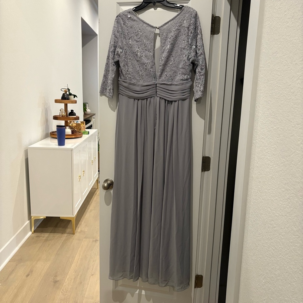 Mother of the bride formal gray lace dress size L - Picture 6 of 10